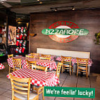 Pizza Fiore Miami Shores inside