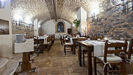 La Taverna Relais Castrum Boccea inside