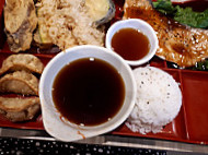 Makimono food