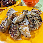 Yu Long Vegetarian Yù Lóng Sù Shí food
