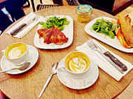 Cafe Amici food