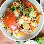 Fei Fei Crab food