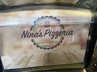 Nina’s Pizzeria inside