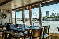 The Yacht London food