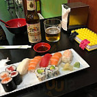 Sushi Y Bentou food