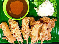 Pak Long Satay House food