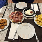 Bodega Andaluza food