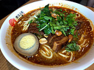 Hey Noodles Hēi Xiǎo Miàn inside