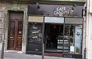 Cafe Cantine outside