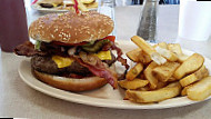 T-rays Burger Station food