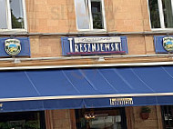 Brasserie Tresznjewski outside