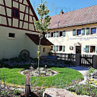 Gaststätte Zur Klosterkapelle Kappl outside