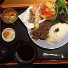 Kiriri Japanese Cuisine & Sushi Bar food