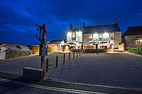 The Anchor Inn At Seatown outside