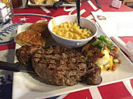 Firehouse 52 Grill food