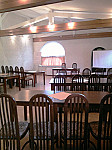 Varia Restauracja inside