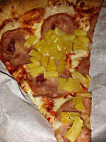 Pizza My Heart food