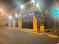 Pizzeria Tacos Donatello outside