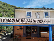 Le Moulin De Lastours inside