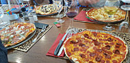 Pizzeria Maccenzo food