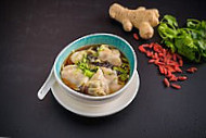 China Restaurant Lin-Fah food