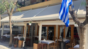 Petros Ouzo Tavern inside