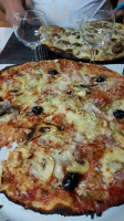 L'etrier Pizzeria/ food
