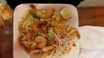 Pho And Thai Restuarant food