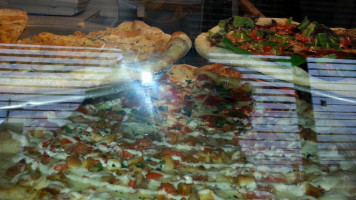 Dusals's Pizza And Italian food