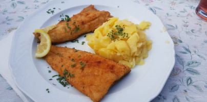 Zerza's Fischlokal Sonja Trojer food