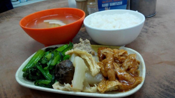 Luen On Lián ān Shāo Là food