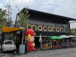 Macaroni Food And Coffee outside