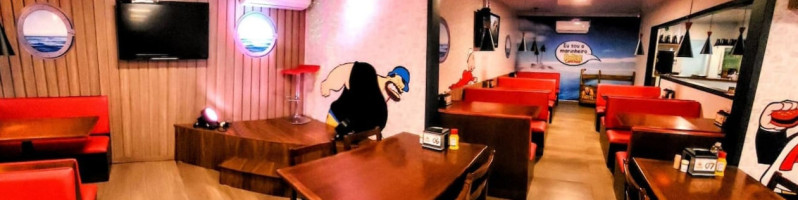 Popeye Lanches E Pizzaria food