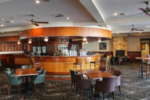 Port Kennedy Tavern inside