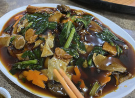 Lin Lin Vegetarian Delight Lín Lín Sù Shí food
