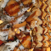 Hamaru Sushi food