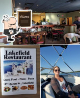 Lakefield Restaurant food