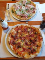 L'arte Della Pizza( Pizzeria Sorrento) food