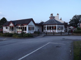 Crown Carvery The Farmer's Arms outside