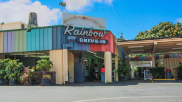 Rainbow Drive-In outside