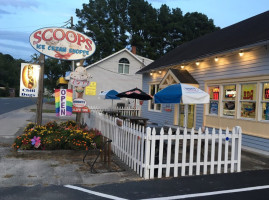 Scoops Ice Cream Shop food