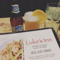 Luke's Inn food