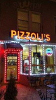 Pizzoli's Pizzeria inside