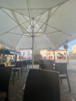Cafe De La Poste inside