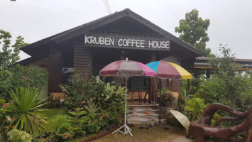 Kruben Coffee House outside