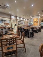 Starbucks Coffee Kitte Hakata Shop inside