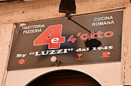 Luzi Pizza inside