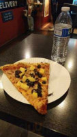 NOHO Pizza & Grill food