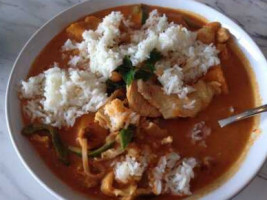 Oceanic Thai Kitchen food