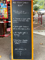 De La Gare Chez Laurette Et Luc food